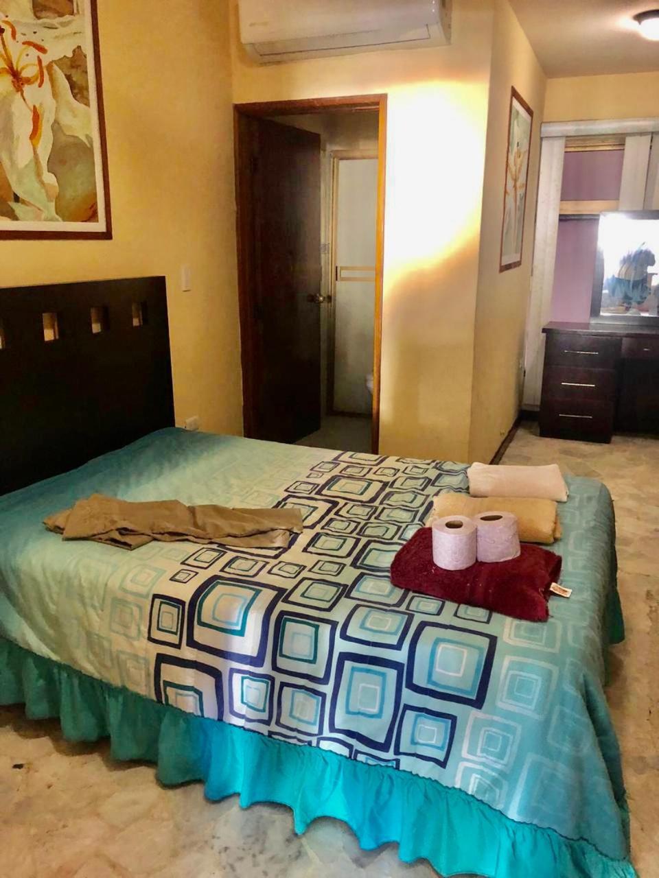 Playa Suites Mazatlán Quarto foto